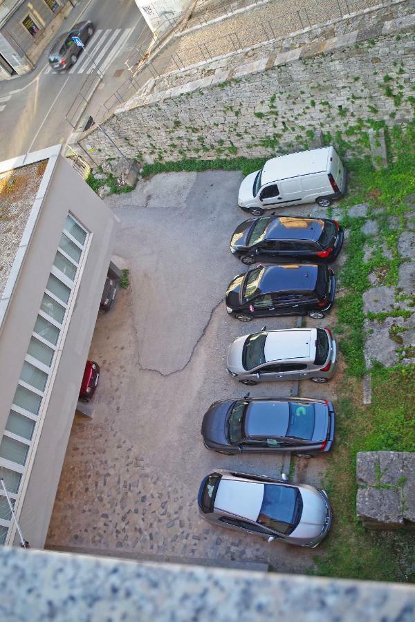 Lola App In City Center, 4+1 Pax Pula Exterior foto